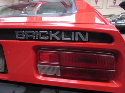 Bricklin SV-2  - 19