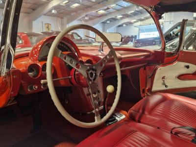 Chevrolet Corvette C1 cabriolet 1961  - 13