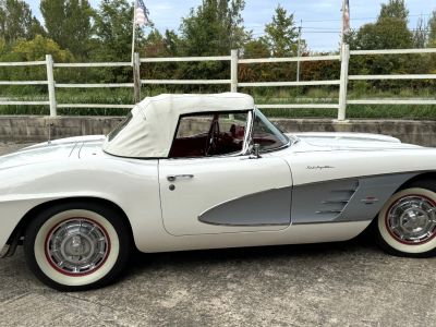 Chevrolet Corvette C1 CABRIOLET AVEC HARD TOP - Prix sur Demande