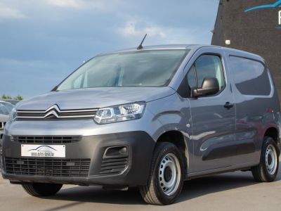 Citroen Berlingo 1.5 BlueHDi - 3 PLAATSEN - LICHTE VRACHT - 1STE EIGENAAR - APPLE CARPLAY - SENSOREN - TREKHAAK - EURO 6d  - 5