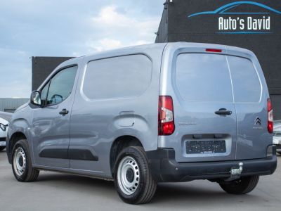 Citroen Berlingo 1.5 BlueHDi - 3 PLAATSEN - LICHTE VRACHT - 1STE EIGENAAR - APPLE CARPLAY - SENSOREN - TREKHAAK - EURO 6d  - 7