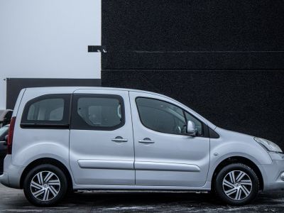 Citroen Berlingo Multispace 1.6i Benzine - HISTORIEK - 5 PLAATSEN - TREKHAAK - ISOFIX - BOORDCOMPUTER  - 6