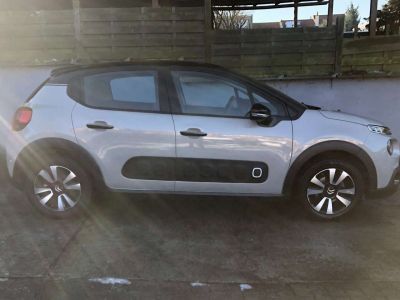 Citroen C3 1.2 PureTech Shine S 110CV AUTOMATIQUE  - 9