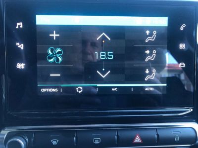 Citroen C3 1.2i PureTech Shine (Appel CarPlay Clim Jallu Led)  - 13