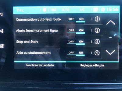 Citroen C3 1.2i PureTech Shine (Appel CarPlay Clim Jallu Led)  - 16