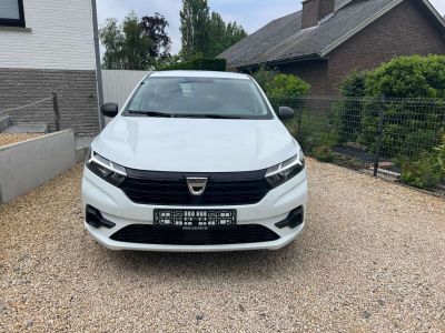 Dacia Sandero 1.0i SCe Essential  - 2