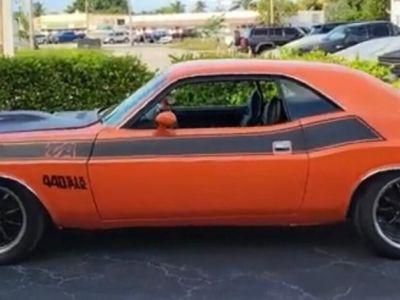 Dodge Challenger - <small></small> 46.000 € <small>TTC</small>