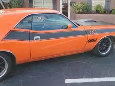 Dodge Challenger - <small></small> 46.000 € <small>TTC</small>