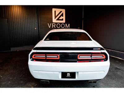 Dodge Challenger 6,4 V8 BM6 SRT8  - 11