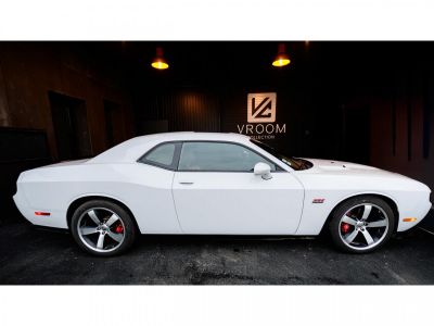 Dodge Challenger 6,4 V8 BM6 SRT8  - 19