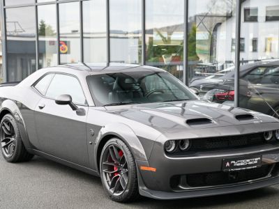 Dodge Challenger SRT Hellcat 6.2 V8 Widebody  - 3