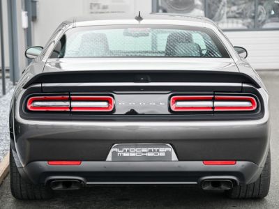 Dodge Challenger SRT Hellcat 6.2 V8 Widebody  - 28