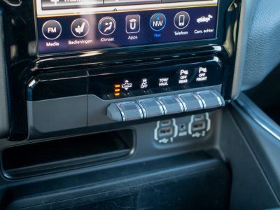 Dodge Ram 1500 Laramie 5.7 V8 4X4 LPG - LICHTE VRACHT - 360° - ZETELVENTILATIE - LUCHTVERING - APPLE CARPLAY - KEYLESS  - 21