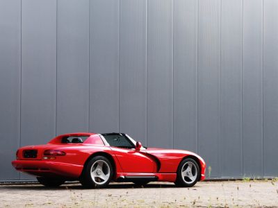 Dodge Viper RT/10 7990 cc V10 met 415 pk  - 4