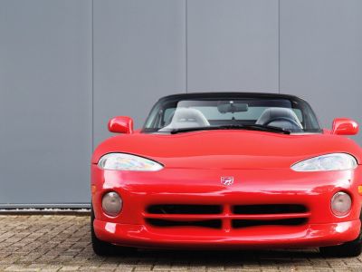 Dodge Viper RT/10 7990 cc V10 met 415 pk  - 25