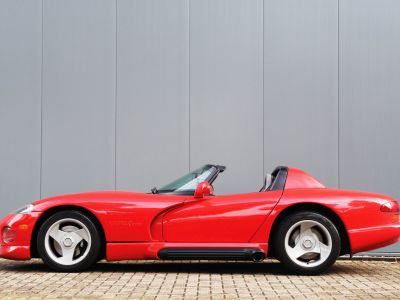 Dodge Viper RT/10 7990 cc V10 met 415 pk  - 33