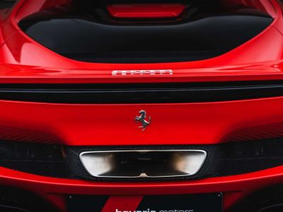 Ferrari 296 GTB Rosso Corsa Carbon Seats Carplay Lift  - 8