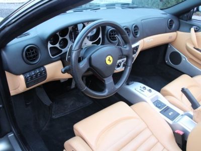 Ferrari 360 Modena Spider F1  - 21