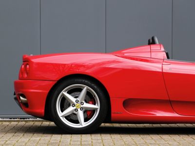 Ferrari 360 Modena Spider - Manual 3.6L V8 producing 395 bhp  - 8