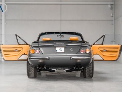 Ferrari 365  - 14