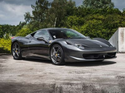 Ferrari 458 Italia Belgian Full Service History Carbon  - 1