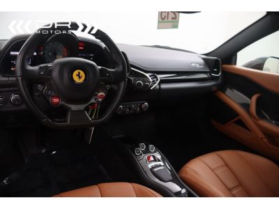 Ferrari 458 Italia 'SCUDERIA FERRARI' SHIELDS - LIFT IN PERFECT CONDITION  - 14
