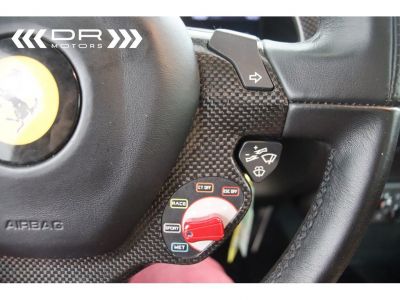 Ferrari 458 Italia 'SCUDERIA FERRARI' SHIELDS - LIFT IN PERFECT CONDITION  - 31