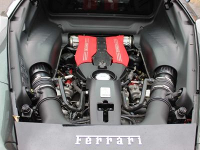 Ferrari 488 GTB 2016  - 12