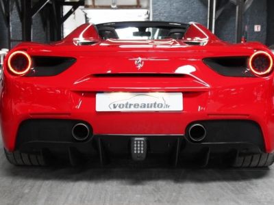 Ferrari 488 Spider 3.9 V8  - 17