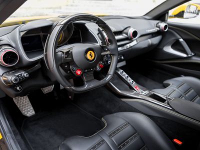Ferrari 812 Superfast *Giallo Triplo Strato* - <small></small> 394.000 € <small>TTC</small> - #7