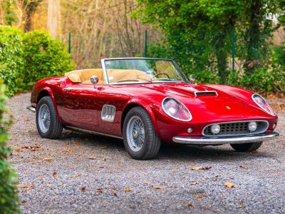 Ferrari California style recreation by Renucci  - 9