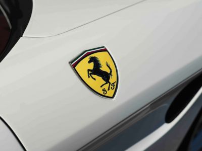 Ferrari California T 3.9 V8 4-Sitzer - 1Hand - <small></small> 149.500 € <small>TTC</small> - #15