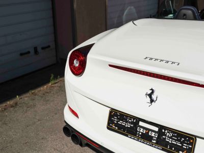 Ferrari California T 3.9 V8 4-Sitzer - 1Hand - <small></small> 149.500 € <small>TTC</small> - #17