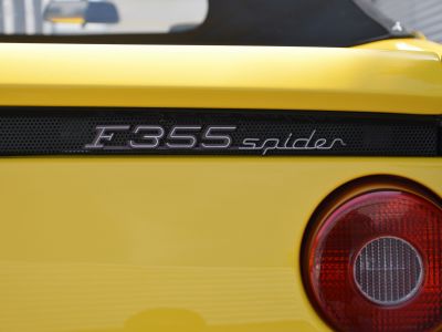 Ferrari F355 Spider - <small></small> 87.000 € <small>TTC</small> - #13