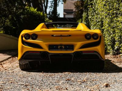 Ferrari F8 Tributo Spider Giallo Triplo Strato-Full Carbon-Belgian car  - 3