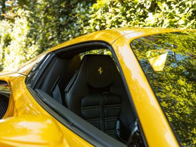 Ferrari F8 Tributo Spider Giallo Triplo Strato-Full Carbon-Belgian car  - 14