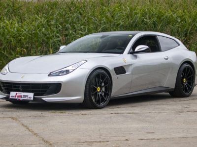 Ferrari GTC4 Lusso T  - 1