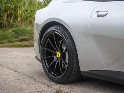 Ferrari GTC4 Lusso T  - 13