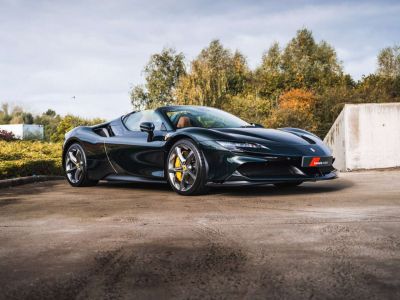 Ferrari SF90 Stradale Spider 1st Owner- Lift Verde Zeltweg Carbon  - 4