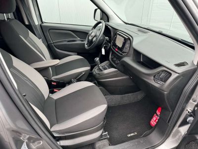 Fiat Doblo 1.6 MJET -- 5 places faible kilométrage  - 11