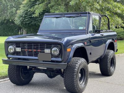 Ford Bronco - <small></small> 110.000 € <small>TTC</small>