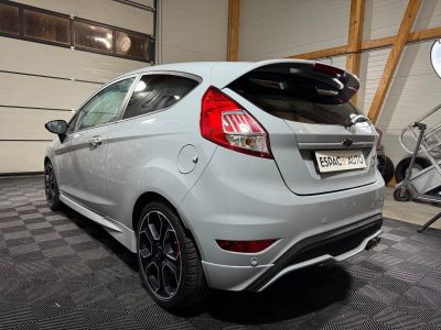 Ford Fiesta ST200 1.6 EcoBoost 200 ST200  - 3