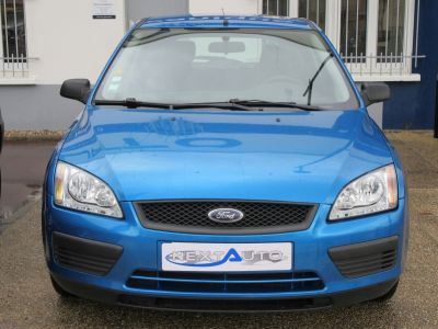 Ford Focus 1.6 100CH AMBIENTE 5P - <small></small> 5.490 € <small>TTC</small> - #10