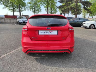 Ford Focus 2.0TDCI 150Ch ST line S&S - <small></small> 14.990 € <small>TTC</small> - #4