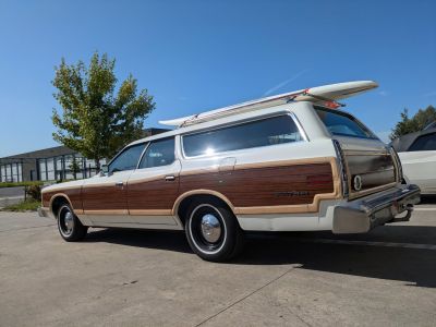 Ford LTD COUNTRY SQUIRE WOODY  - 12