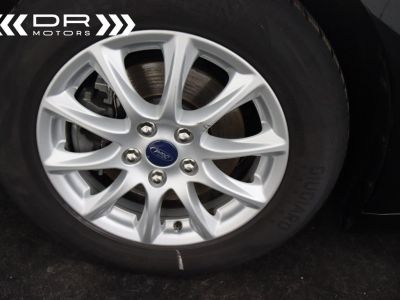 Ford Mondeo 2.0TDCi CLIPPER TITANIUM - NAVI LEDER -DAB SONY 36.228km!!  - 54