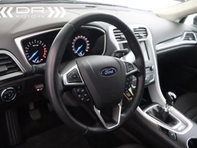 Ford Mondeo BERLINE 1.0 ECOBOOST TREND STYLE - NAVI MIRROR LINK  - 37
