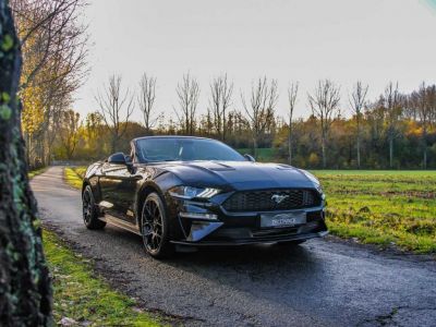 Ford Mustang 2.3Eco - FACELIFT - VIRTUAL - CAMERA - COOLED SEATS - ACC - - <small></small> 44.450 € <small>TTC</small> - #1