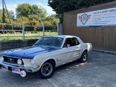 Ford Mustang Coupé, CODE A, Johnny Hallyday Tribute - Prix sur Demande