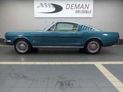 Ford Mustang Fastback  - 2